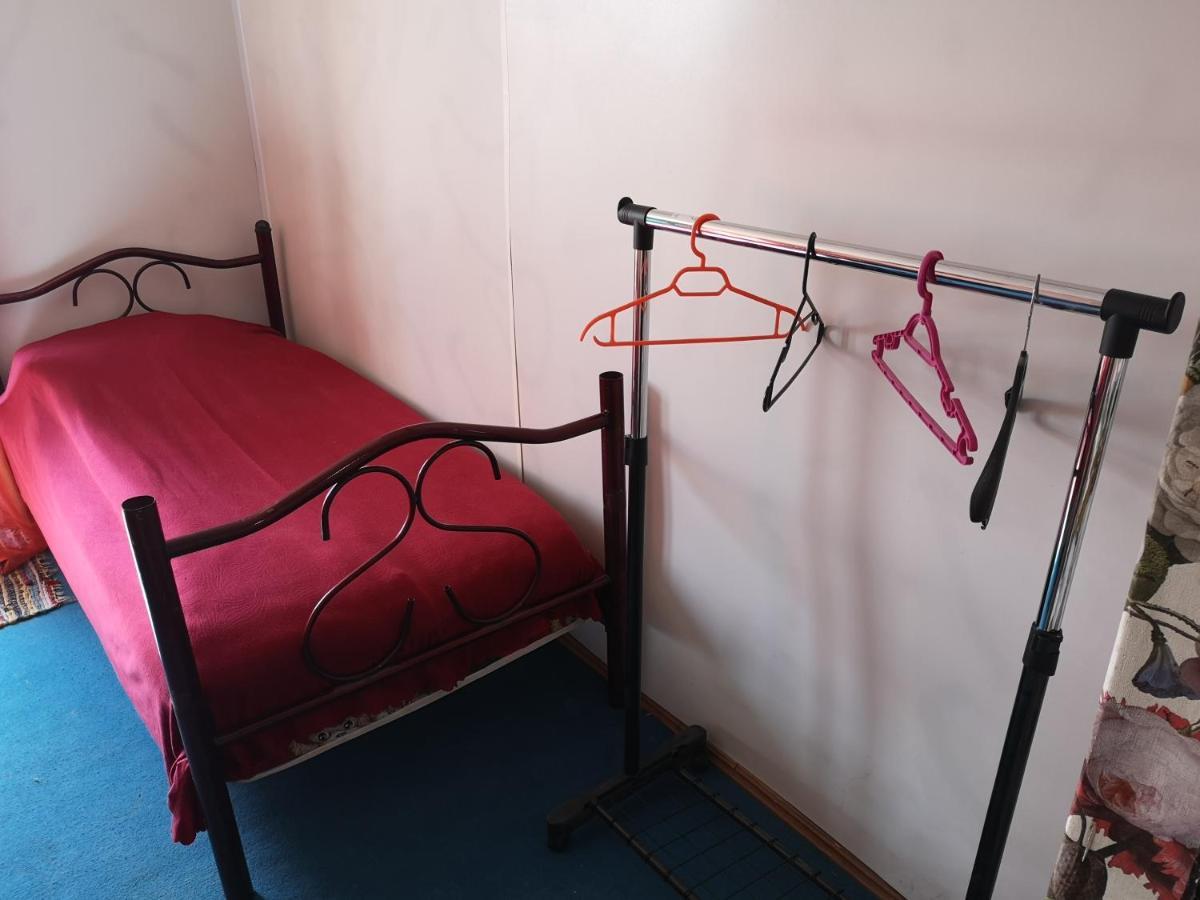 White Shino Hostel Gudauri Room photo